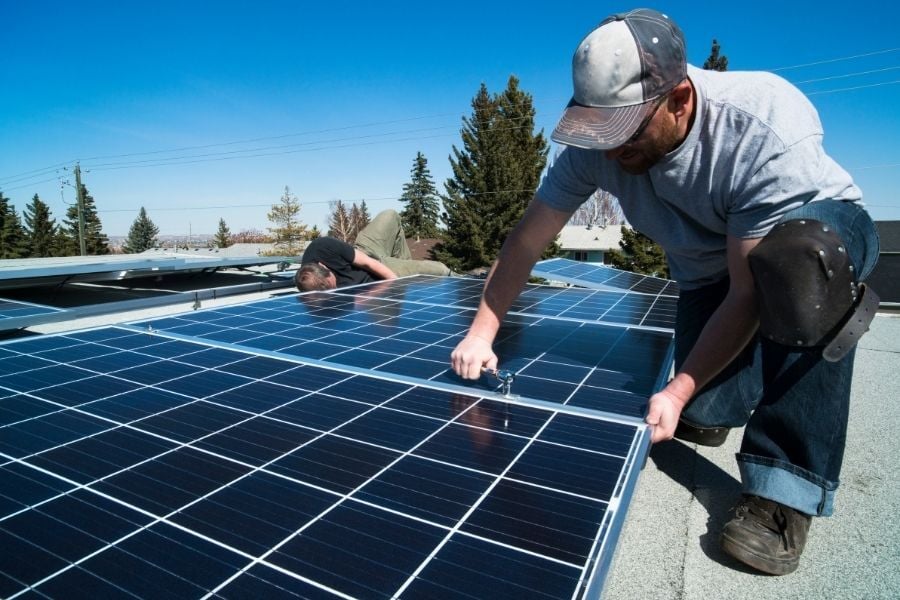 Product-feature-tabs-installation-solar