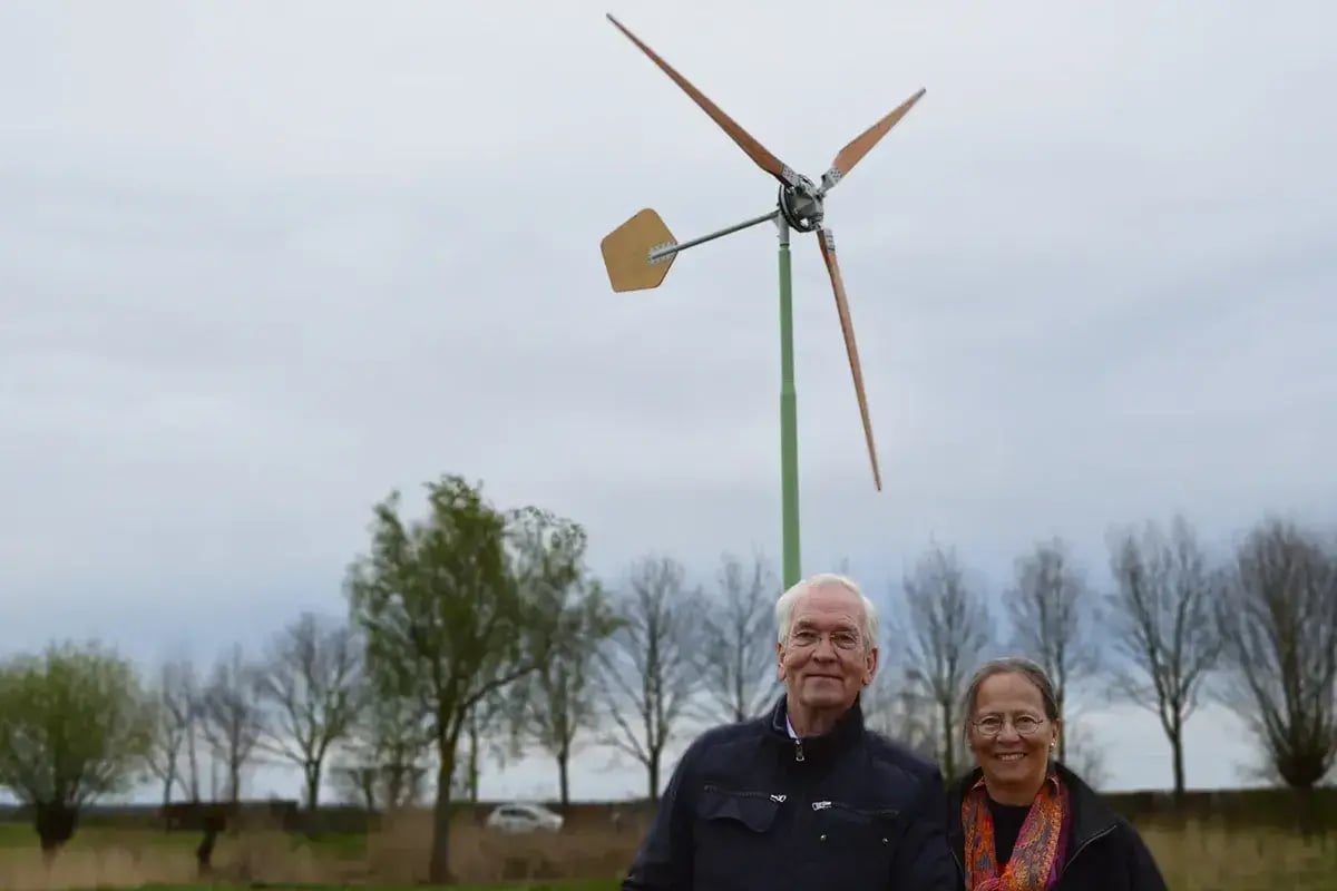 Vellinga Family Small Windmill Buren