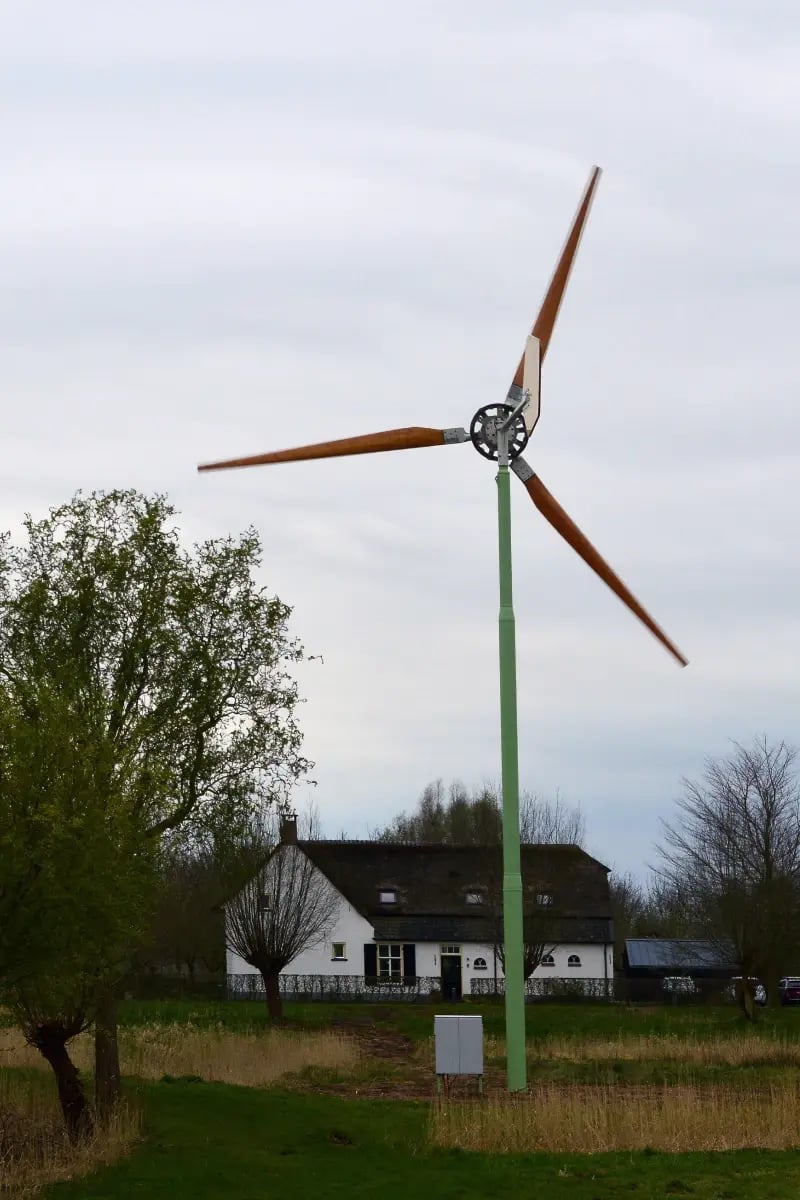 EAZ-windmill-Buren-on-location